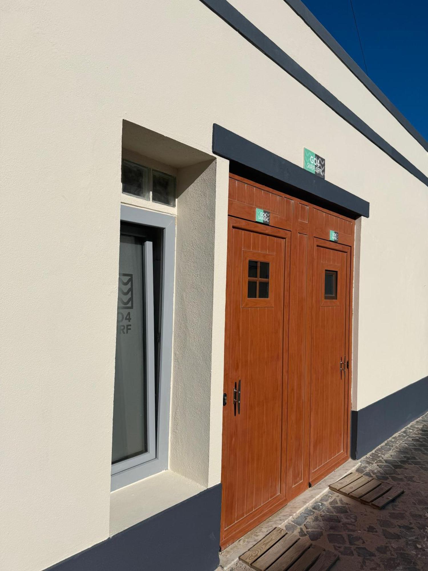 Go4Surf Beach Lofts Peniche Extérieur photo